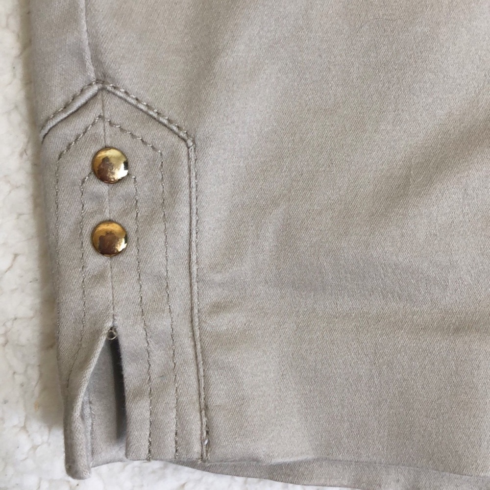Cache Khaki Tan Bermuda Shorts Sz 8 - Picture 3 of 8